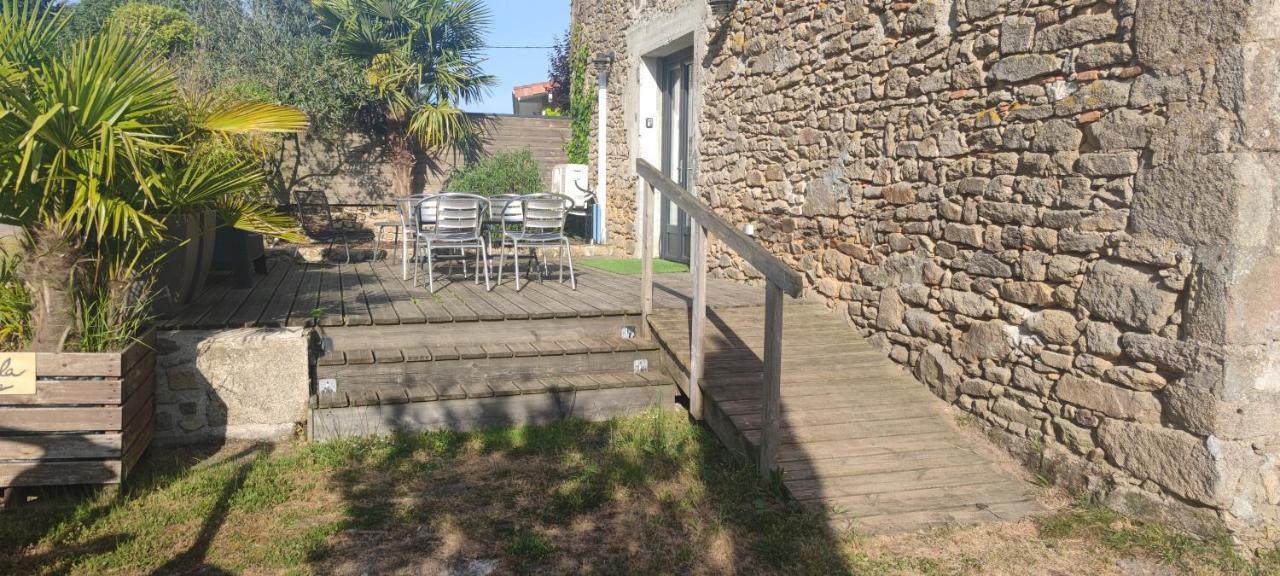 Gite A La Campagne Saint-Brice-sur-Vienne Zewnętrze zdjęcie